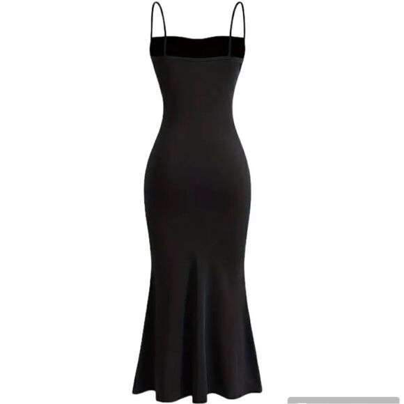 Solid Ruched Cami Dress -Sleeveless Bodycon Black Size Large New - Picture 4 of 7